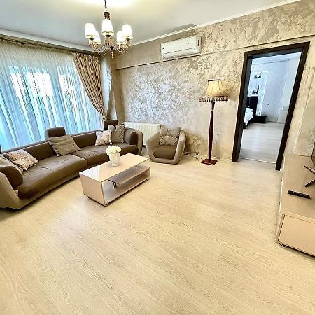 Dacia Residence Apartments Self Check-In Craiova Exteriör bild